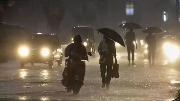 3 மாவட்டங்களில் நள்ளிரவு 1 மணி வரை மழைக்கு வாய்ப்பு
