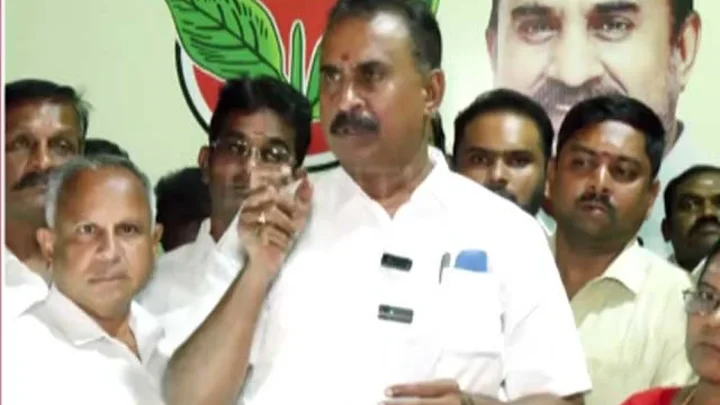 அதிமுக ஆட்சிக்கு வரும் பிரிந்து சென்றவர்கள் அனைவரும் ஒருங்கிணைக்க வேண்டும் – எஸ்.பி வேலுமணி