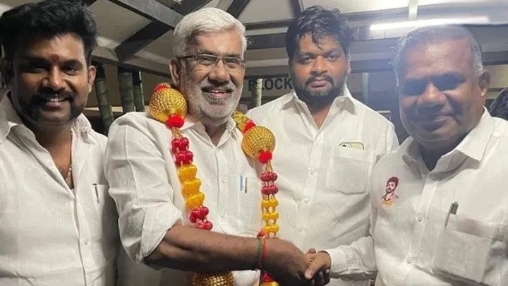 த.வெ.க.வில் இணைந்தார்.. அ.தி.மு.க. முன்னாள் அமைச்சர் வெல்லமண்டி நடராஜன்