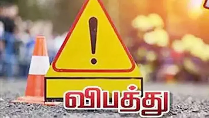 நீலகிரி: சுற்றுலா வேன் சாலையில் கவிழ்ந்து விபத்து – 14 பேர் படுகாயம்
