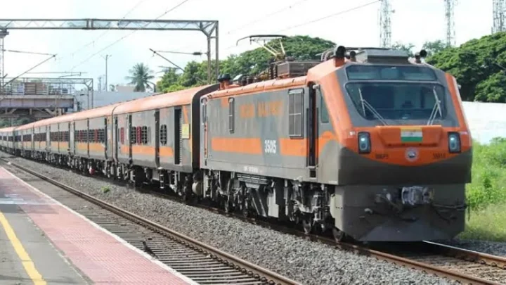 தாம்பரம்-திருவனந்தபுரம் அம்ரித் பாரத் எக்ஸ்பிரஸ் ரெயில் சேவையில் மாற்றம்