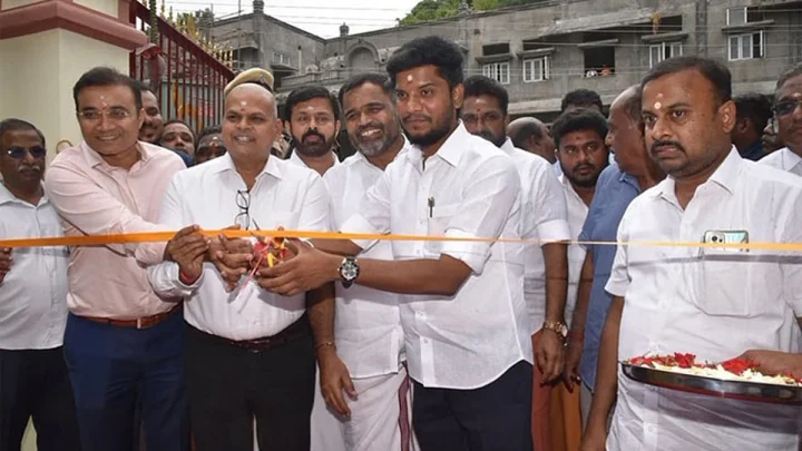 பழனி தண்டாயுதபாணி கோவிலில் நடைபெறும் பணிகள் குறித்து அமைச்சர் சீ.ரமேஷ் ஆய்வு