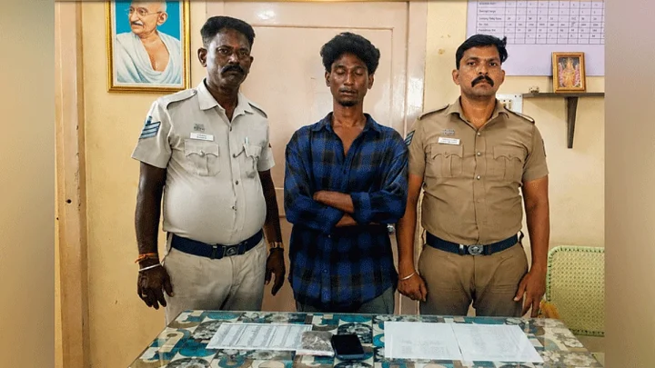 தூத்துக்குடியில் கஞ்சா வைத்திருந்த வாலிபர் கைது