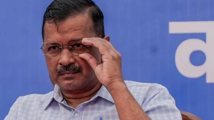 போராடும் இளைஞர்களை தேசவிரோதிகள் என முத்திரை குத்தக் கூடாது: அரவிந்த் கெஜ்ரிவால்