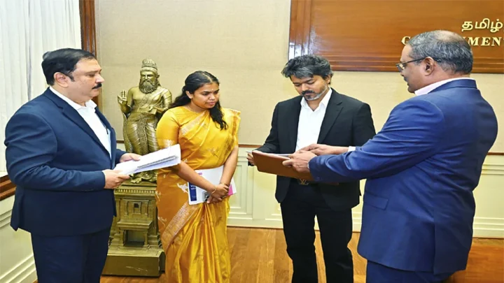 தூத்துக்குடியில் விண்வெளி வாகனங்கள் பொது தொழில்நுட்ப வசதி மையம் அமைக்க ஒப்பந்தம்