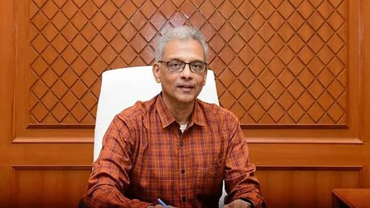 தமிழக அரசின் தலைமை செயலாளர் சாய்குமாரின் பதவி காலம் நீட்டிப்பு