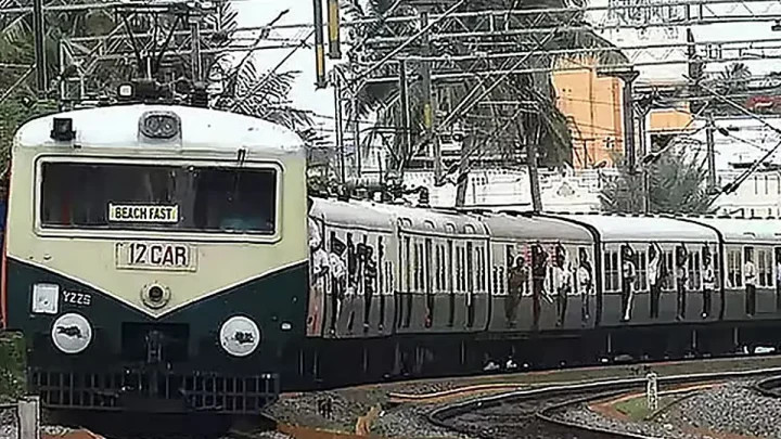 சென்னை கடற்கரை-அரக்கோணம் மின்சார ரெயில் சேவையில் மாற்றம்