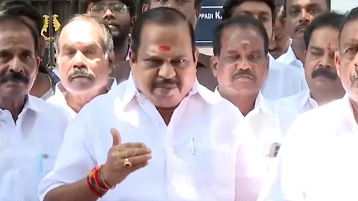 ’சுய லாபத்திற்காக ஆளுங்கட்சியை நாடும் ஒரு கூட்டம்’ – அக்ரி கிருஷ்ணமூர்த்தி கடும் கண்டனம்