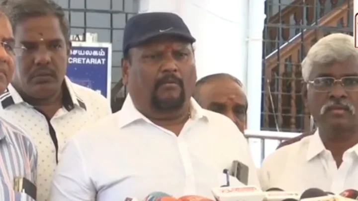 கடந்த ஆட்சியில் ரூ.5 லட்சம் கொடுத்தோம்; இப்போ ஒரு ரூபாய் லஞ்சம் இல்லை- ஆம்னி பஸ் உரிமையாளர்கள் பேட்டி