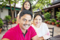 மனைவி, மகளை கொன்று திமுக பிரமுகர் தற்கொலை: கடன் பிரச்சினையில் விபரீத முடிவு