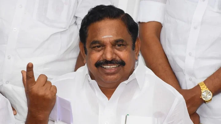 அ.தி.மு.க.வில் புதிய செயலாளர்கள் நியமனம்: எடப்பாடி பழனிசாமி முக்கிய அறிவிப்பு
