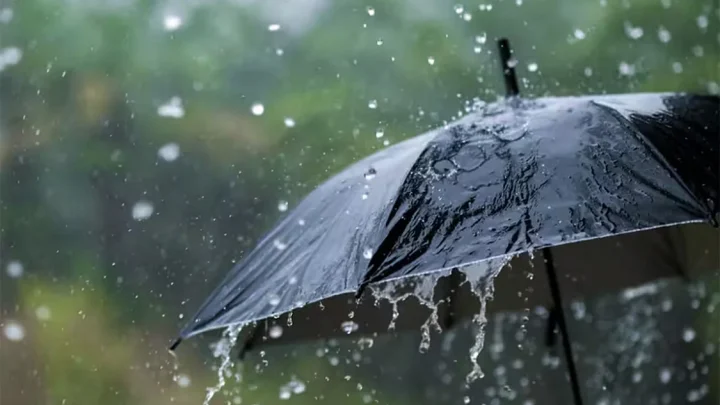 சட்டென மாறும் வானிலை.. தமிழகத்தில் அடுத்த 5 நாட்களுக்கு மழைக்கு வாய்ப்பு – வானிலை மையம் அப்டேட்