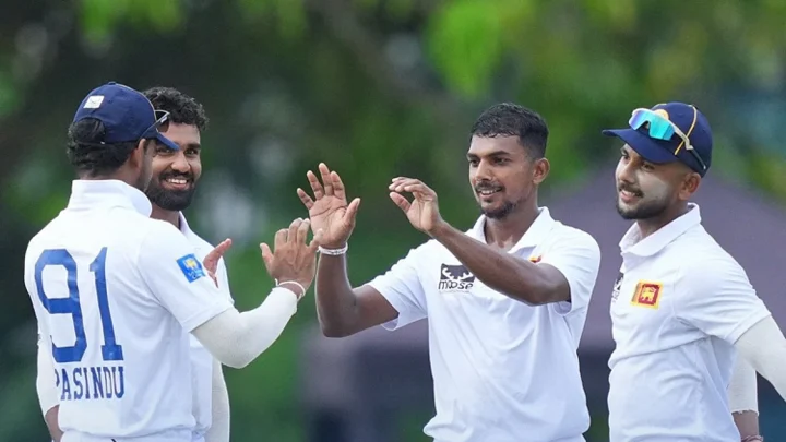இந்தியாவுக்கு எதிரான டெஸ்ட்: இலங்கை அணி அறிவிப்பு