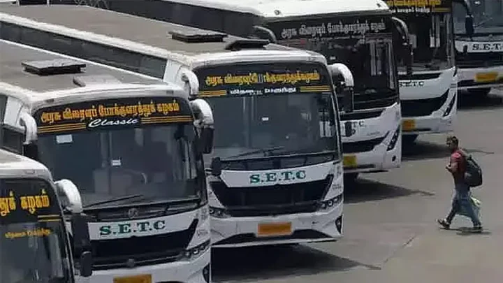 சுதந்திர தின கொண்டாட்டம்; வார இறுதி நாட்கள் சிறப்பு பஸ்கள் இயக்கம்