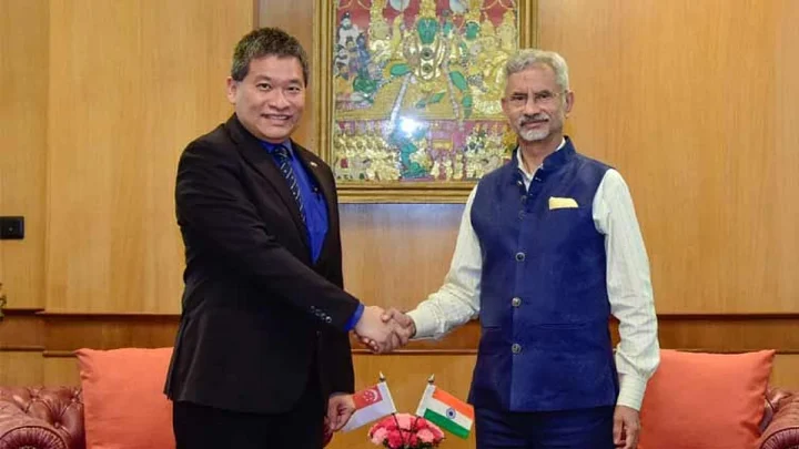 சிங்கப்பூர் வெளியுறவுத்துறை செயலாளர் லூக் கோவுடன் மத்திய மந்திரி ஜெய்சங்கர் சந்திப்பு