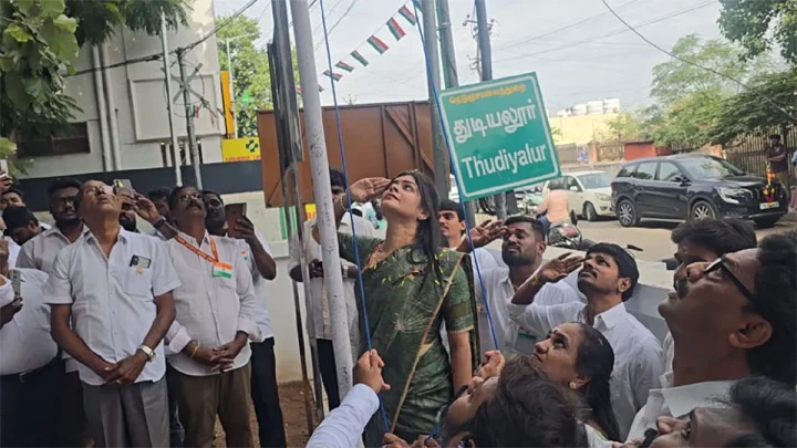 மக்களுக்கு சேவை செய்வதே உண்மையான சுதந்திர தினக் கடமை: கனிமொழி சந்தோஷ் எம்.எல்.ஏ
