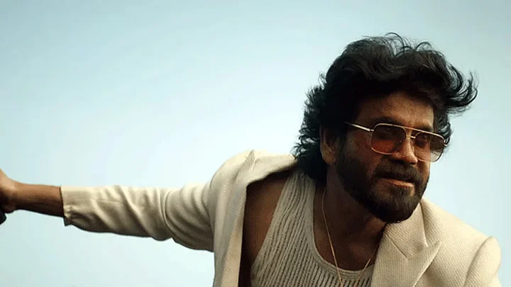 செல்பி எடுப்பதை தவிர்த்த நாகார்ஜுனா… ஏன் தெரியுமா?